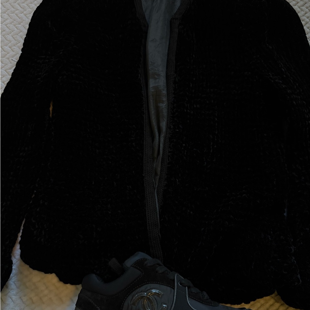 CHANEL Black Textured Blazer - Picture 15 of 15